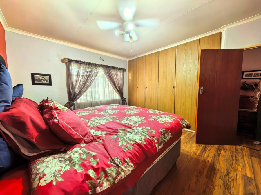 3 Bedroom Property for Sale in Vaalpark Free State